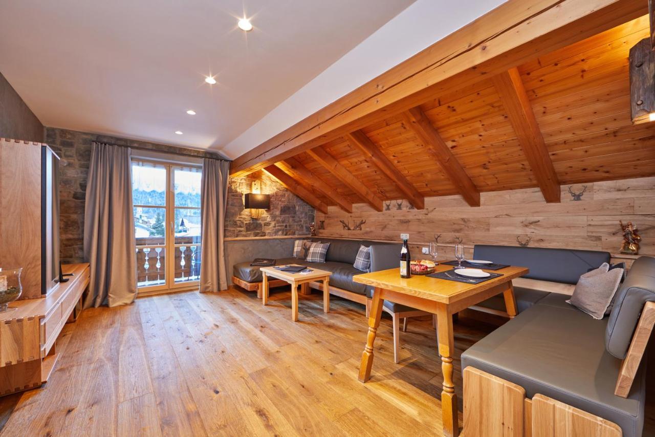 Haus Daheim Appartement Mittenwald Buitenkant foto